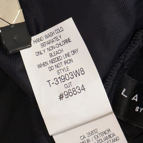 La Blanca one piece swimsuit - Picture 6 of 7